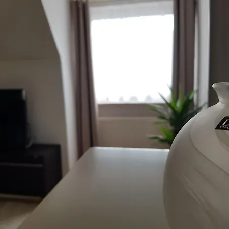 Am Suedpark - Inkl Garten Mit Sitzlounge - Zentrumsnah Apartmán